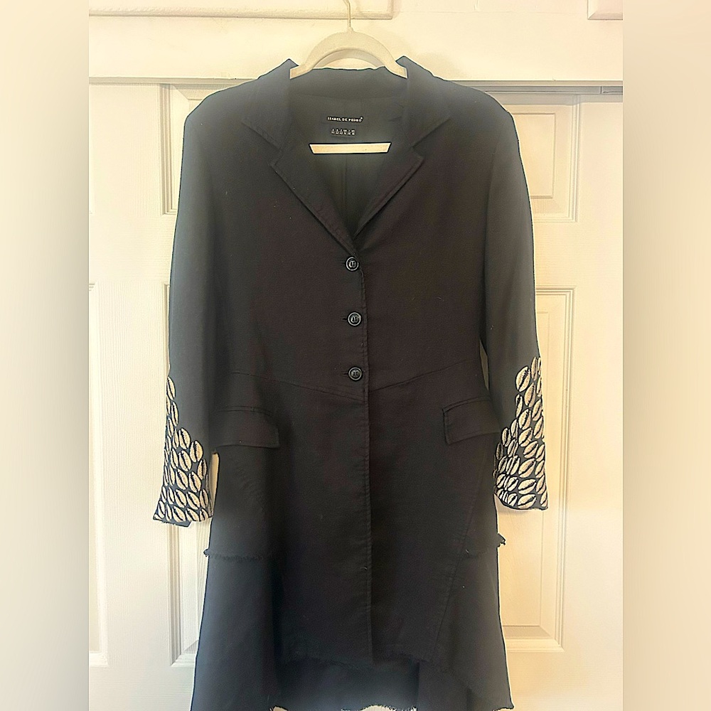 ISABEL DE PEDRO - Embroidered Navy Peplum Linen Jacket. Size - US 8-10